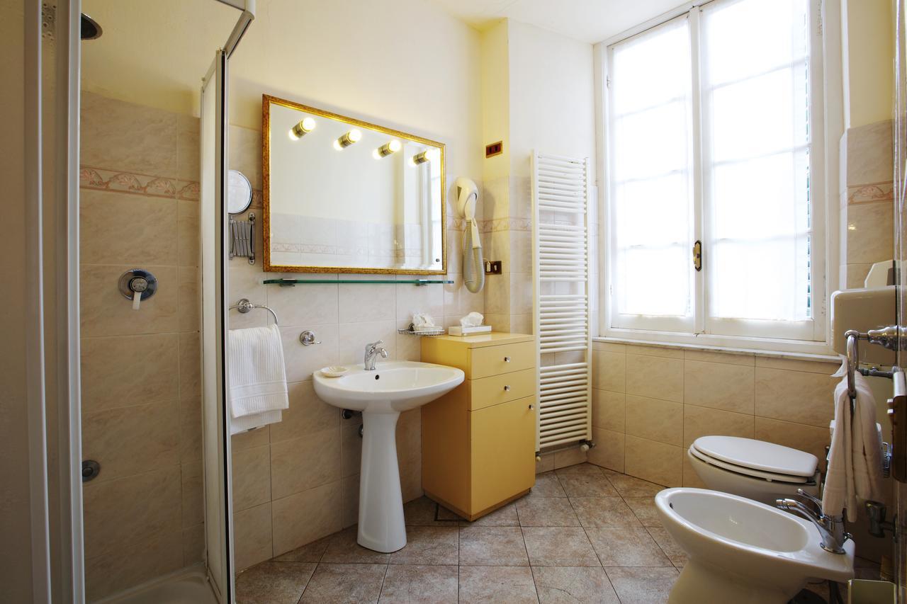Lyric Hotel Levanto Esterno foto