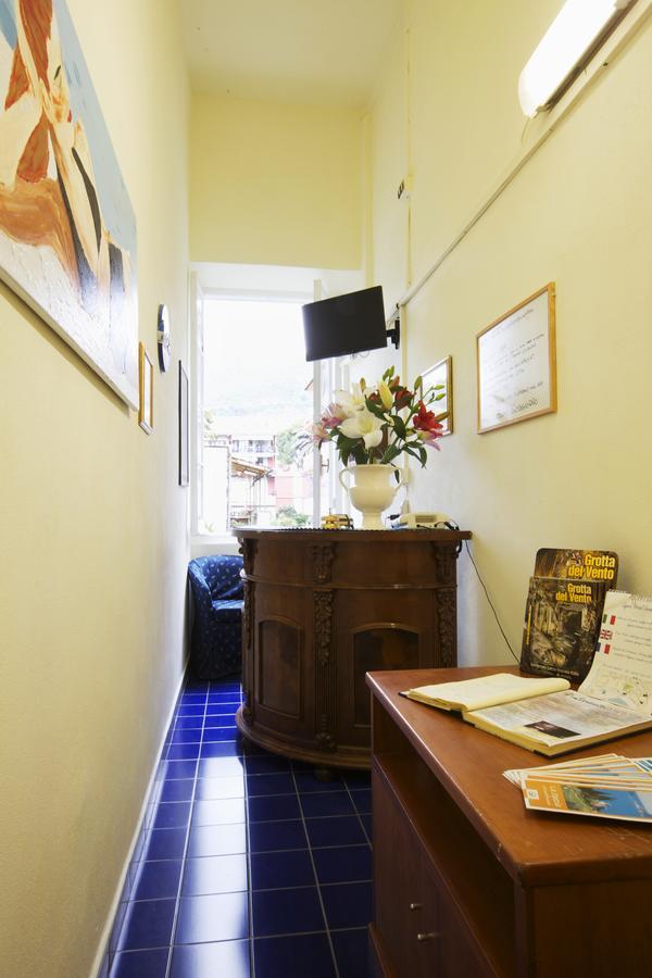 Lyric Hotel Levanto Esterno foto